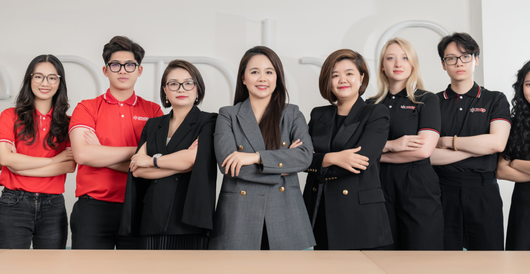 Ms Hoa - banner trái